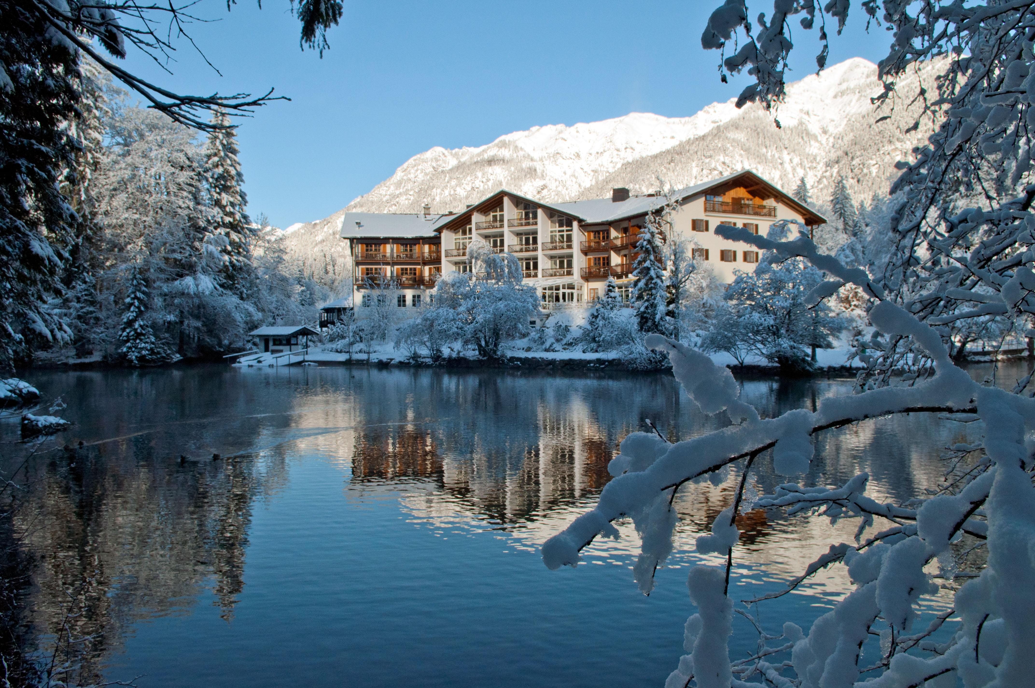 Hotel Am Badersee Grainau Exterior photo